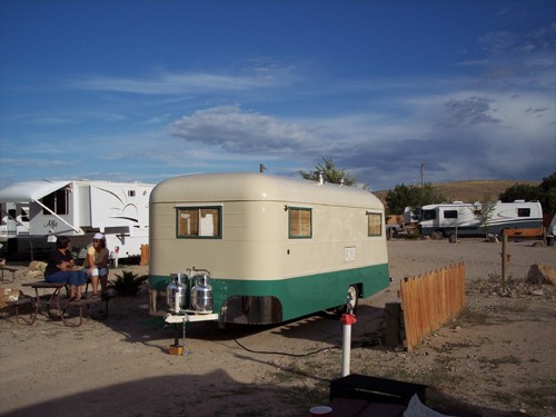 
Mike &amp; Kay's 1947
Westwood Tahoe . . .
Greenriver, WY
 