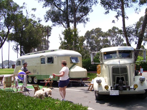 
1938 REO
1950 Westcraft Coronado
Pullman Custom 