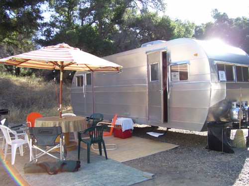 www.meltrailer.com