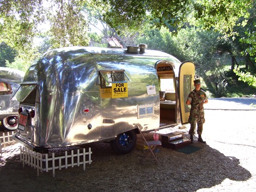 
Airstream. 