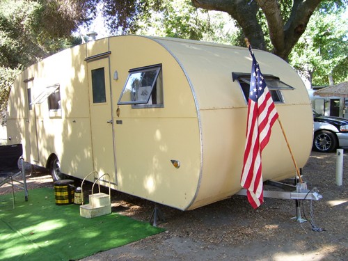 
1948 Masterbilt
24 ft. 