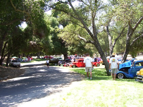 
Axledragger's Car Club
Hot Rod Show 