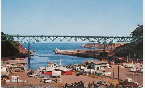 c.
Noyo Harbor
Ft. Bragg, Califiornia
C22057 (Color by Mike Roberts; Nor-Cal Supply Co., Calif.)