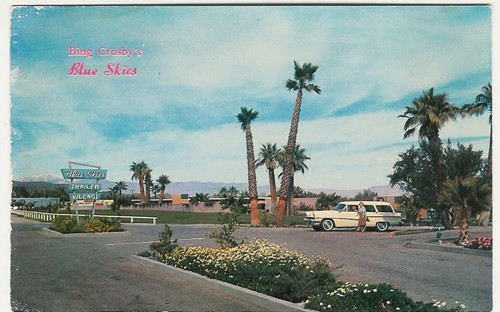 
c.
Bing Crosby's Blue Skies
Palm Springs, California
FS-129; S4538
(Copyright Ferris H. Scott, Calif.; Western Resort Publications, Calif.) 