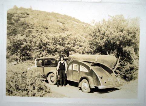 What more could you ask for -
- A vintage Teardrop, auto & canoe...
Photo printed August 29, 1940;
Taken August 27, 1940