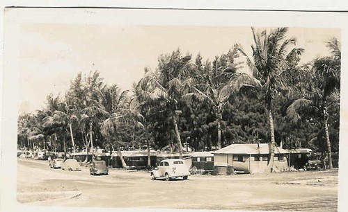 
Vintage trailers &amp; autos
Trailer Park 