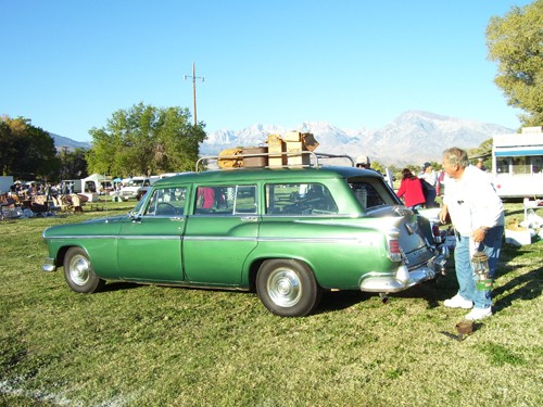 
At Saturday morning's swap meet . . . 