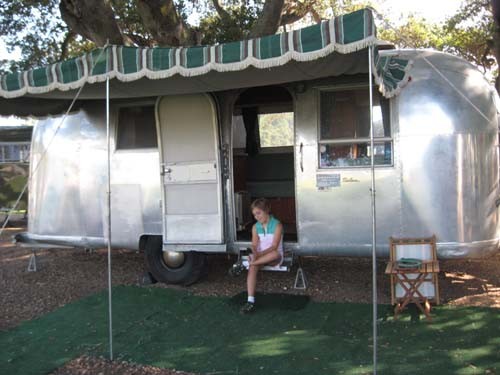 
1967 Airstream Safari
Walnut Creek, Ca

These two pictures are of the same trailer; my info is mixed up... 