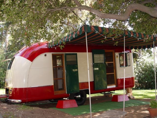 
1950 Vagabond 19'
Doug &amp; Lynn Huse
Pasadena, California 