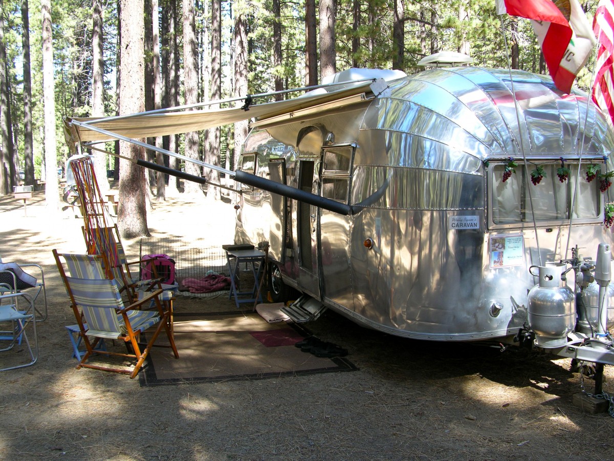 
1954 Airstream 
Flying Cloud
Richard &amp; Shirley Rodrigues
Mariposa, California 