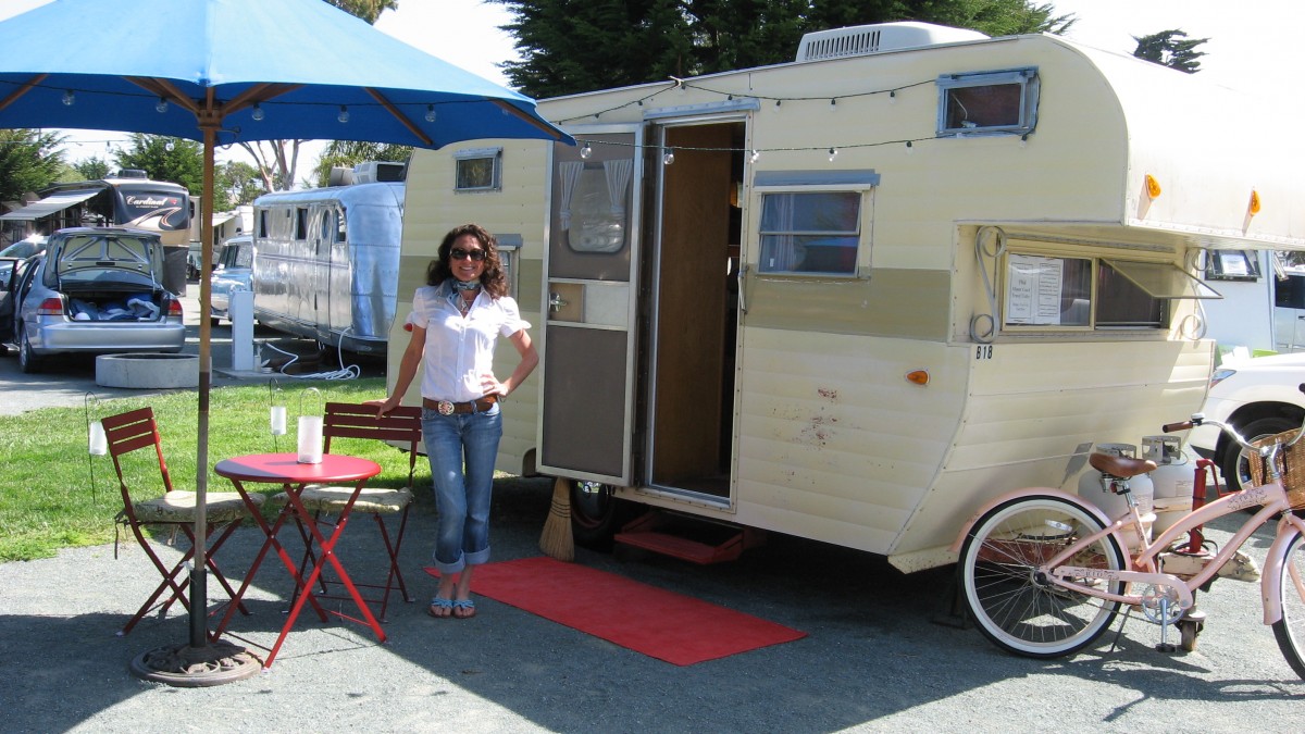 1964 Manorette
SS Travel Trailer
Mary Pooler
Torrance, California
