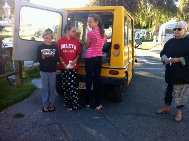 Delivering donuts on Sunday morning. Thanks, David, for the donuts and Brad for use of the Otis. This is one of my favortie things to do...
