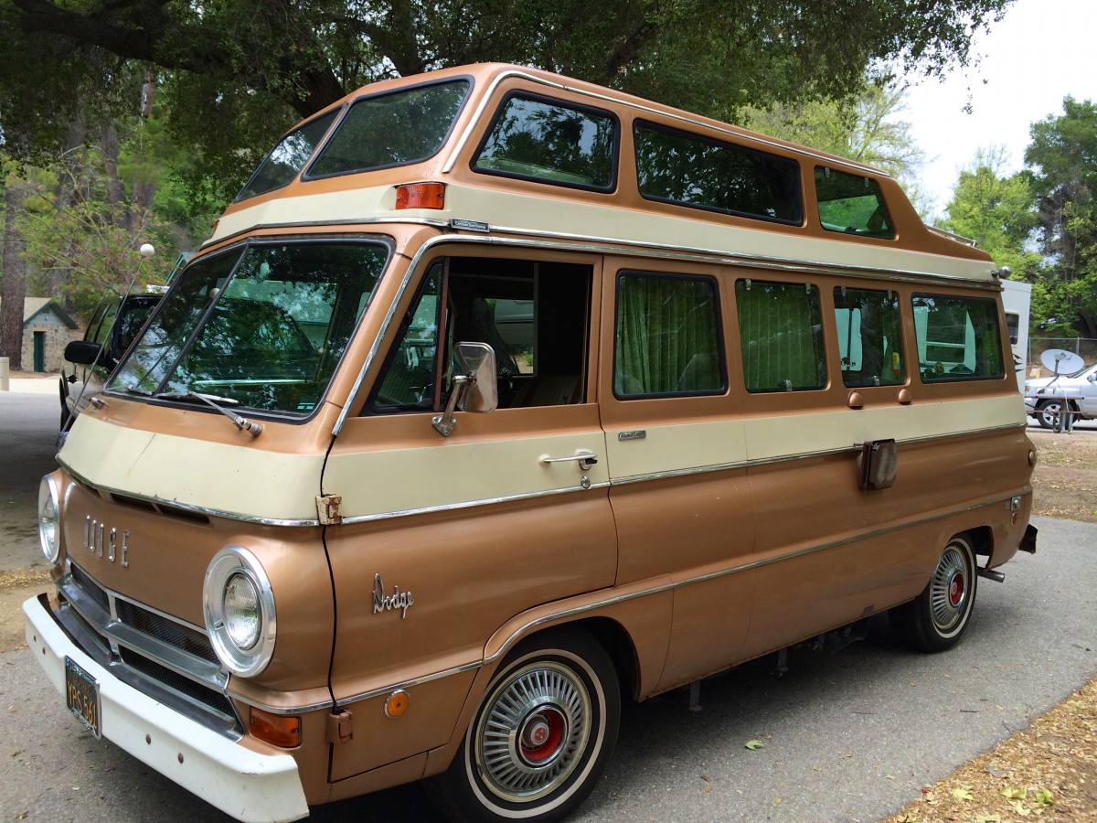 Visits by trailerite friends who drove their cool vehicles