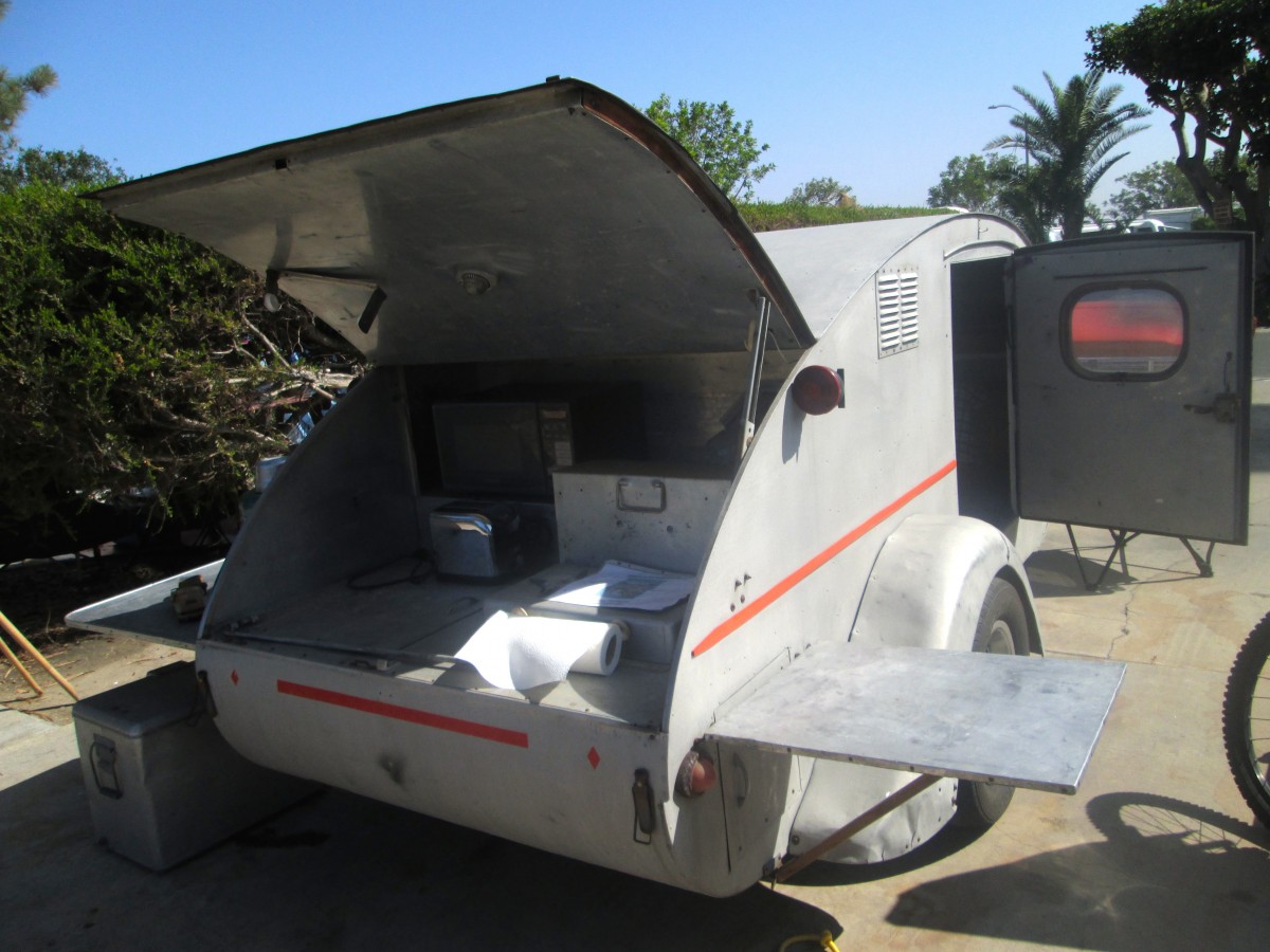 1947 Modernair Teardrop